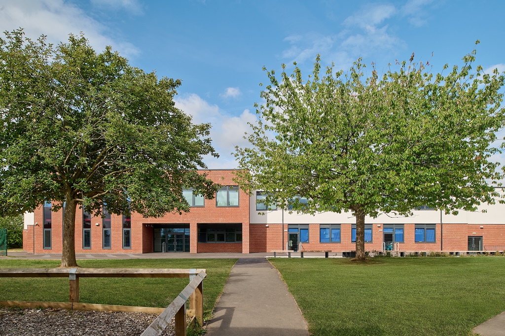Tilbury Douglas completes Shrewsbury Academy Project
